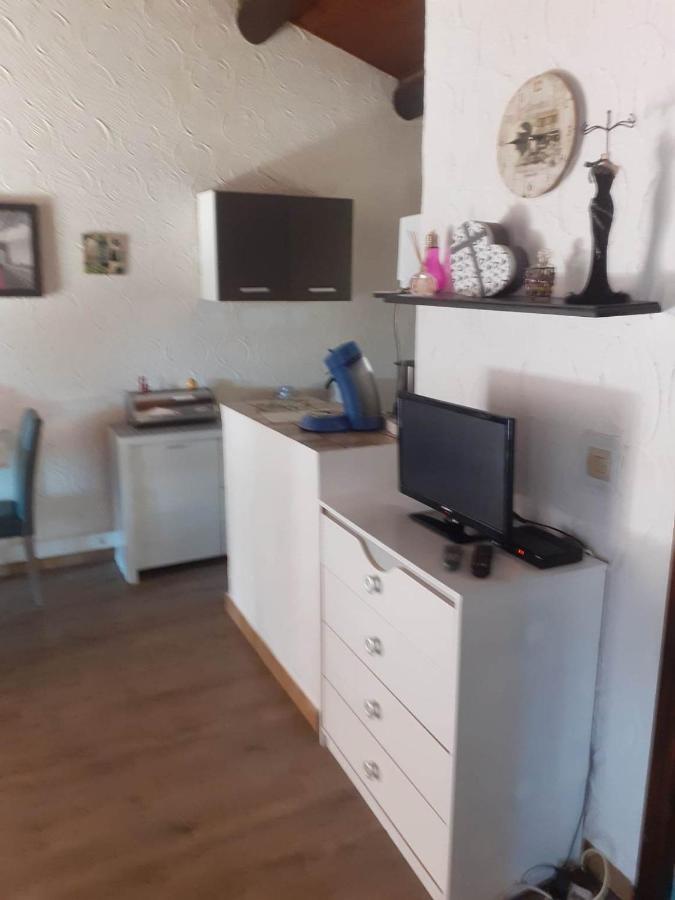 Petite Maison Леччи Экстерьер фото